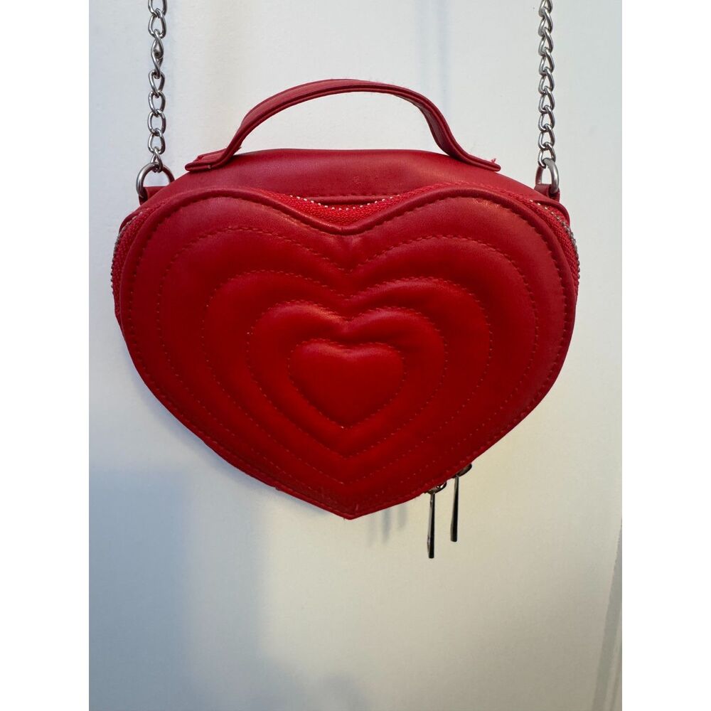 Heart-Shaped Crossbody Purse